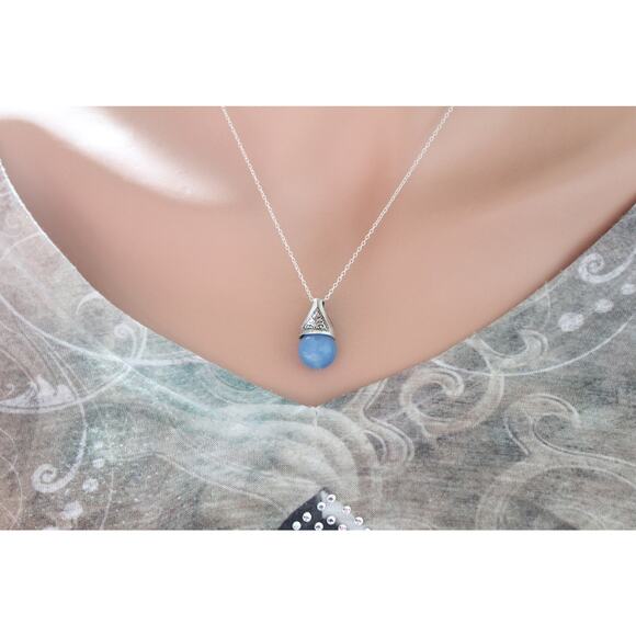 Sterling Silver Simulated Blue Pearl Bead Tear Dropped Shaped Charm Necklace - Picture 4 of 5